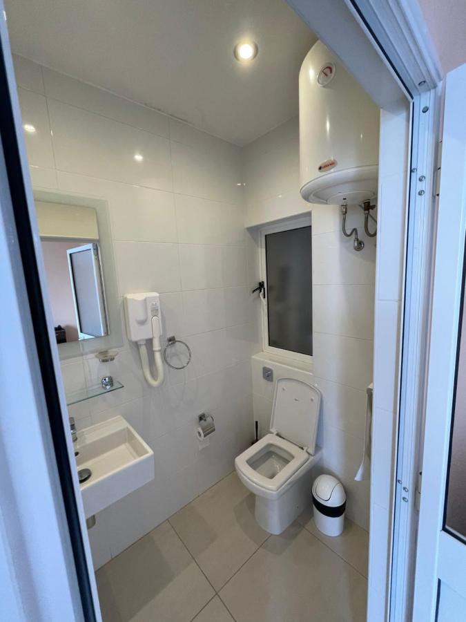 Saint Julian's Sogdiana Guest House מראה חיצוני תמונה