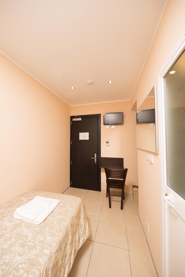 Saint Julian's Sogdiana Guest House מראה חיצוני תמונה