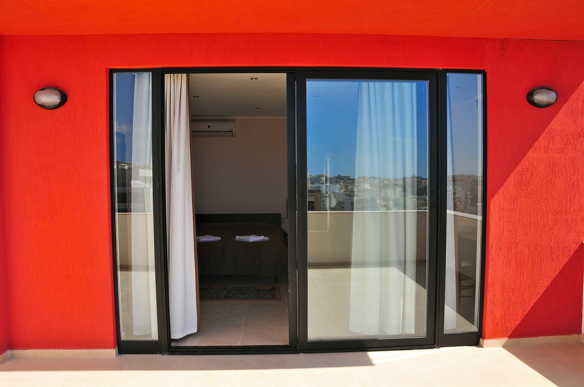Saint Julian's Sogdiana Guest House מראה חיצוני תמונה
