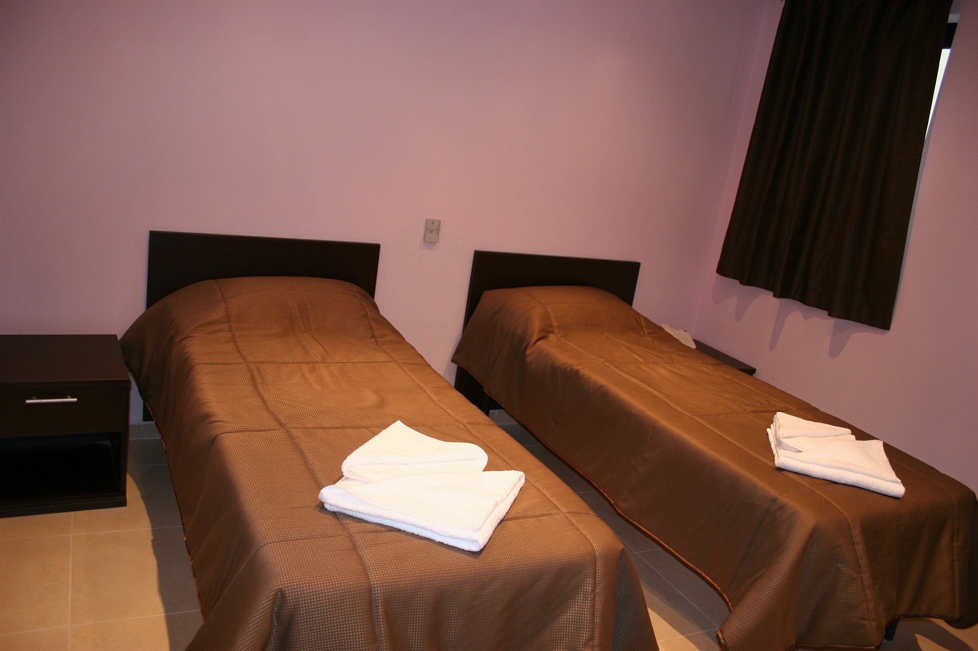 Saint Julian's Sogdiana Guest House מראה חיצוני תמונה